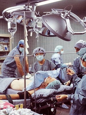 Les d&eacute;rives de la m&eacute;decine esth&eacute;tique